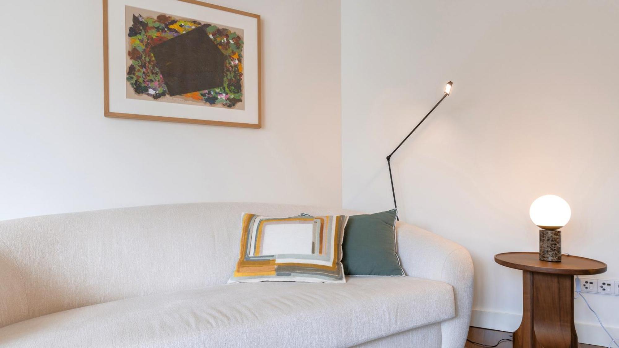 Apartment Stunning With Balcony By Lovelystay Lisbon